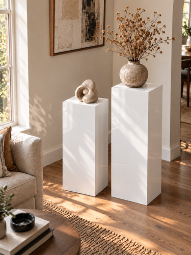 White display pedestal - white,